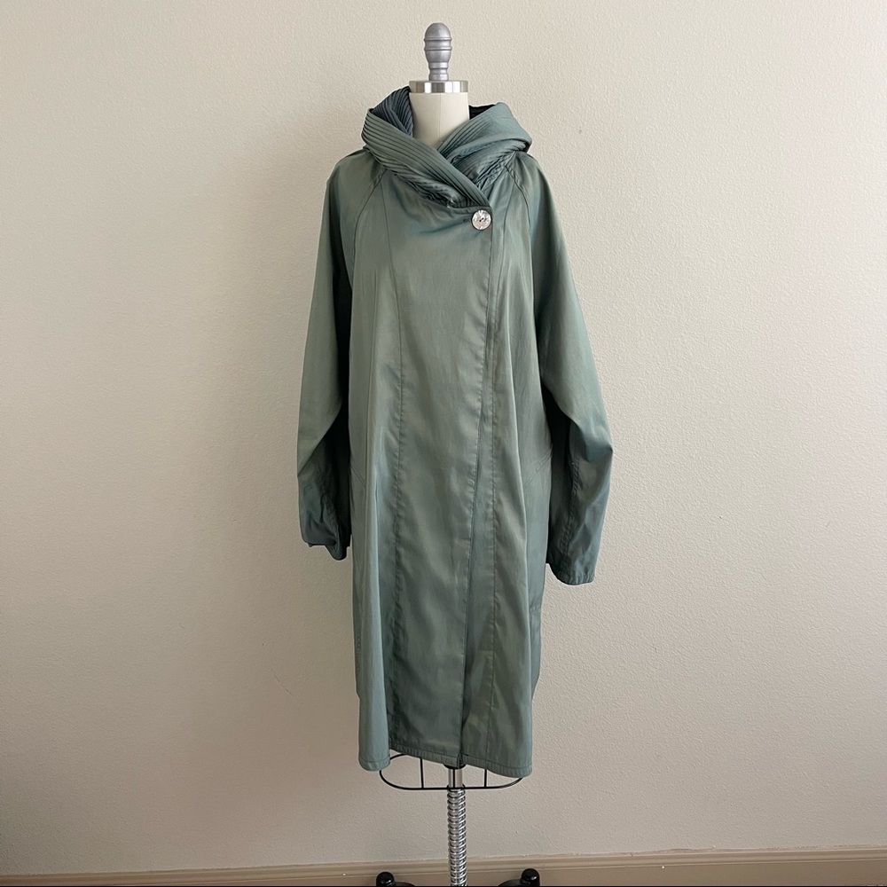 Mycra Pac Green Pleated Hood Rain Jacket